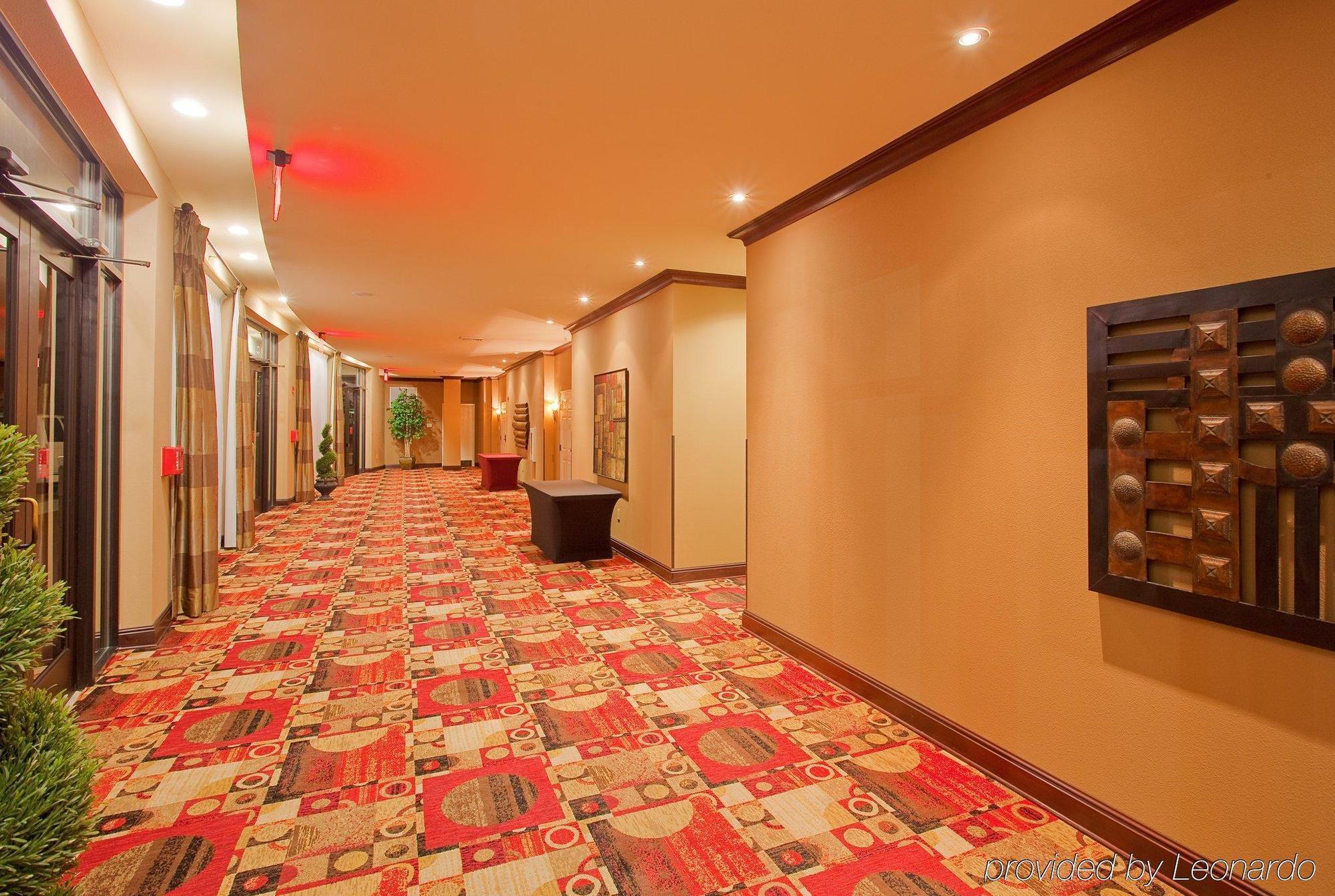 Holiday Inn Pensacola - University Area By Ihg Ferry Pass Exterior foto